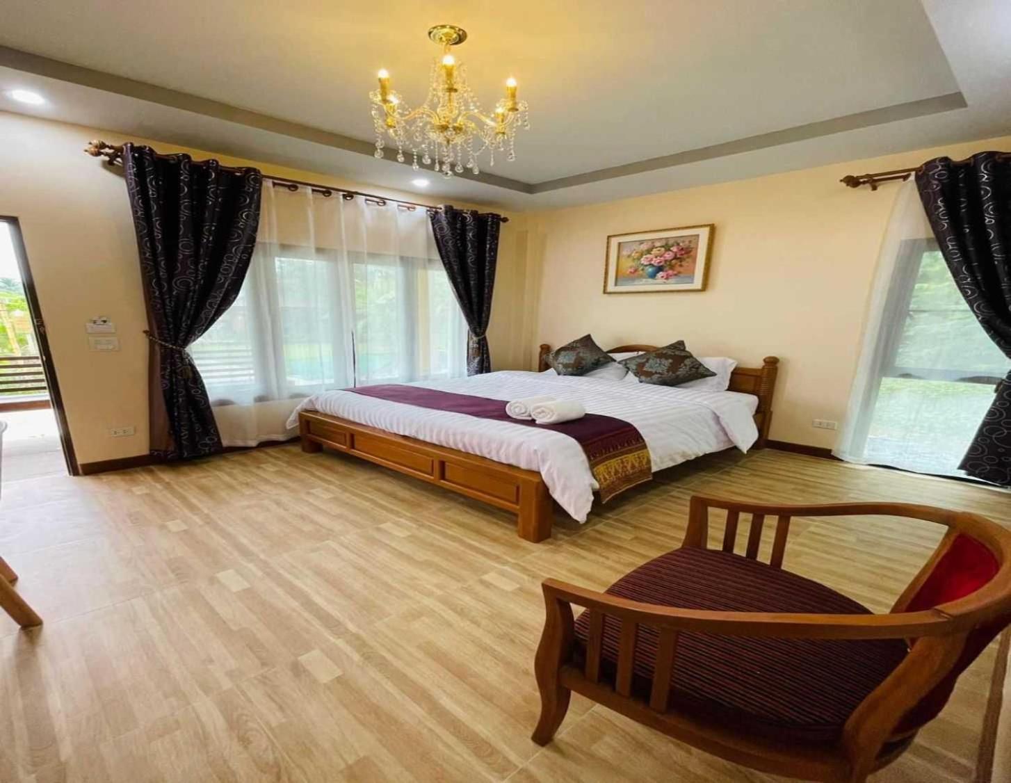 Capital O 75518 Baan Rose Resort Ao Luk Exteriör bild