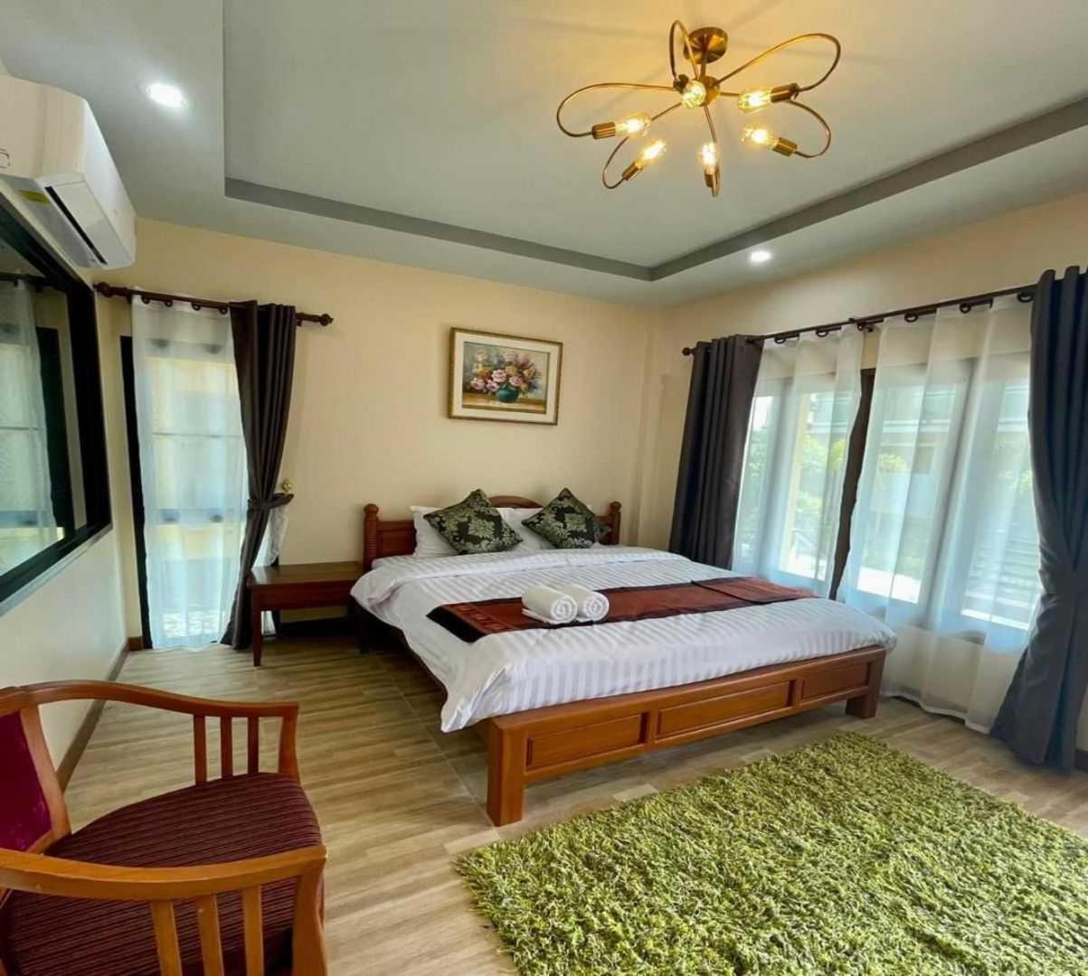 Capital O 75518 Baan Rose Resort Ao Luk Exteriör bild