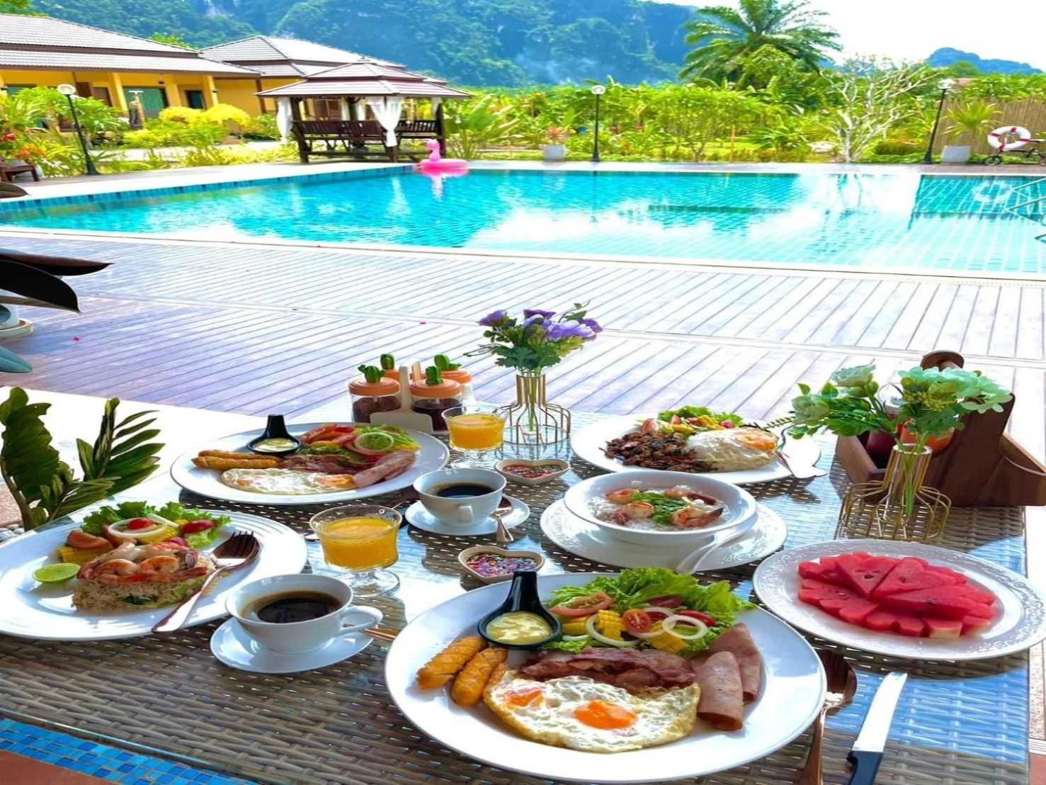 Capital O 75518 Baan Rose Resort Ao Luk Exteriör bild